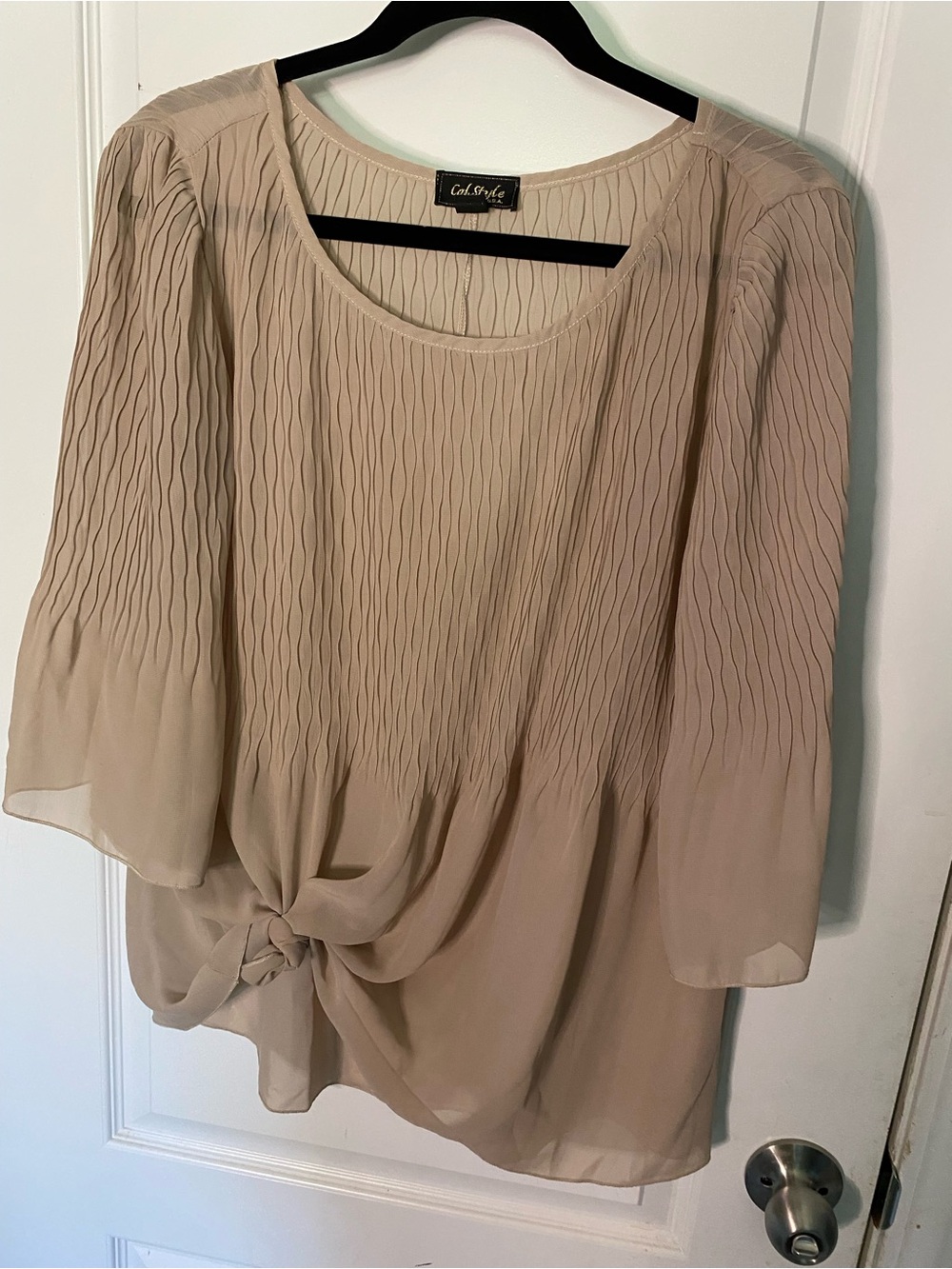 Cal Style Beige Pleated Tie-Front Women's Top Sheer Size Medium